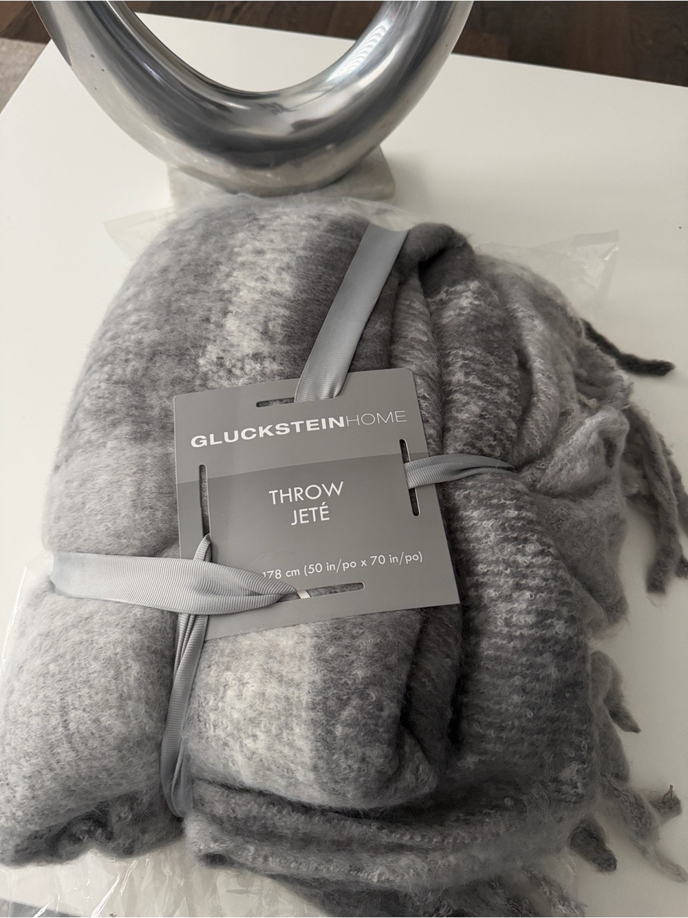 GlucksteinHome Gray Ombre Throw Blanket